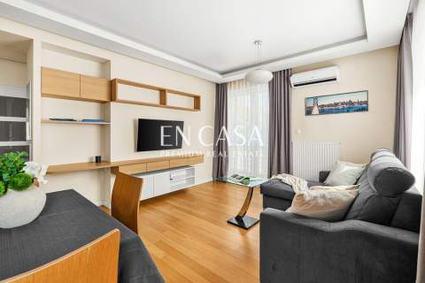 Komfortowy apartament tuż przy parku Wola