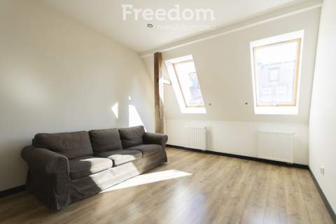 Przestronny apartament w centrum Nysy