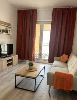 Psie/Pole/1pok./lux/2010/balkon/winda/od/zaraz/top