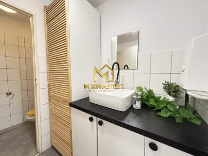 Lokal 200m/Świętojańska, 2poziomowy, gotowy biznes