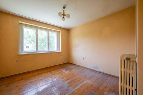 4 pokoje Osobna kuchnia Balkon