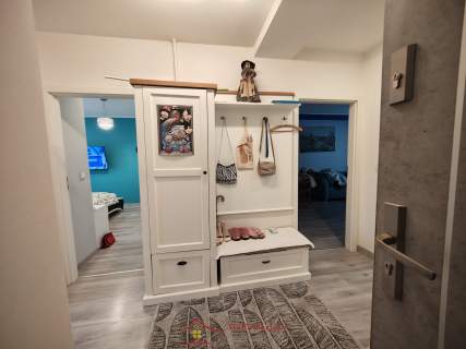 N. Huta 65m2,os. na Skarpie, pomieszkanie po remoncie