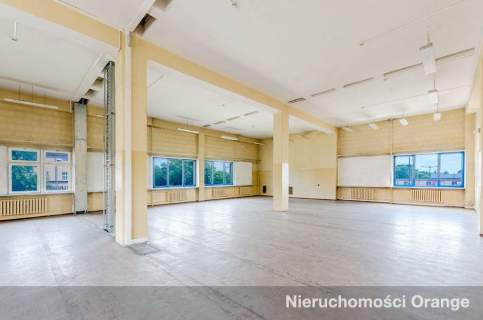 Budynek biurowy w centrum miasta