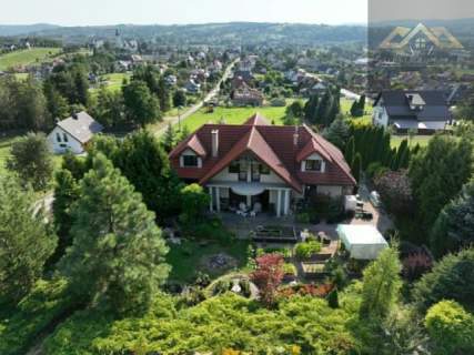 Na sprzedaż dom w Tuchowie o pow. 279,35 m2