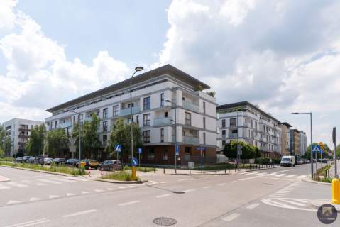 3 Pok-Apartamentowiec Garaż,komórka 10 min CENTRUM