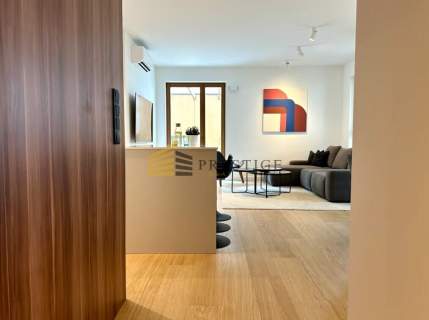 Przestronny Apartament 2 miejsca parkingowe