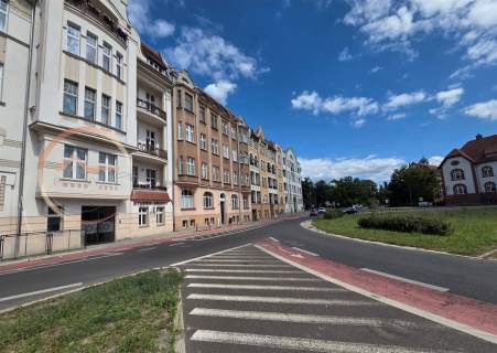 3 pokoje, parking, 1piętro, Stare Miasto/Muzyczna