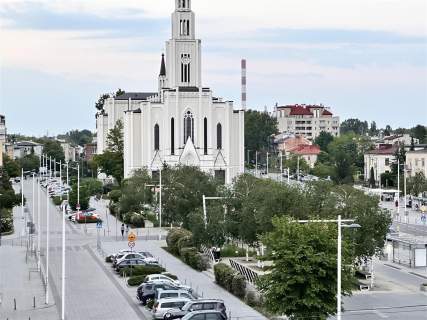 Kamienica 3 pok Pl. Szembeka