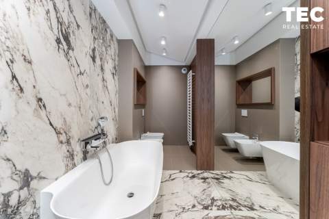 Dwupoziomowy apartament premium z widok na Wawel
