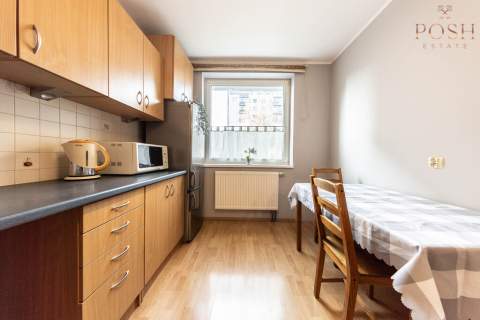 kawalerka rozkład balkon opcja 2 pokoi