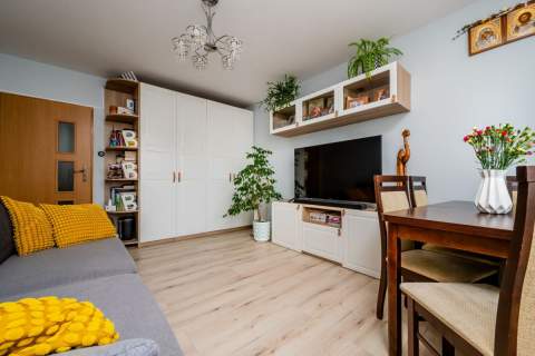 Parter 2 pokoje, 45 m2,os. Bacieczki