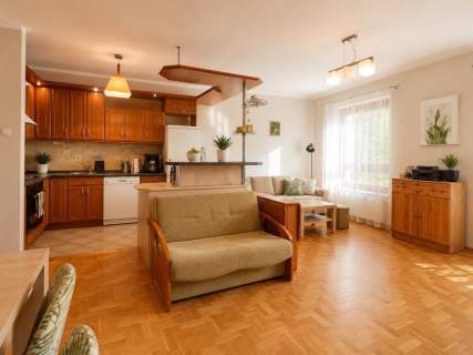 Przestronne 2 pokoje 56 m Garaż Balkon