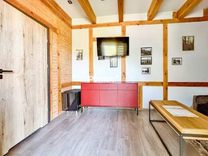 Dom mieszkalny 7 apartamentów działki