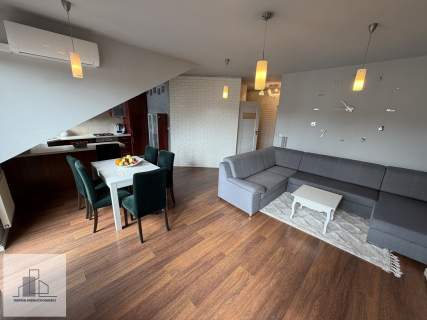 3 pokoje, duzy salon, balkon dodatkowe poddasze osiedle strzeżone