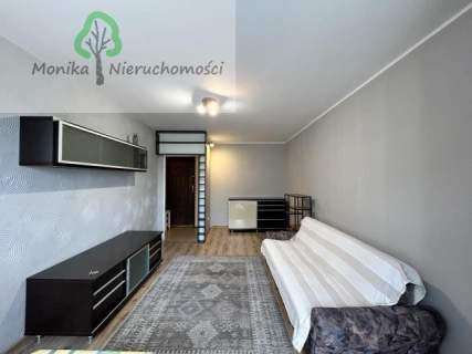 Kawalerka z balonem, piwnicą, winda