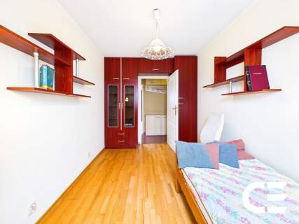 3 pokoje balkon piwnica 64,2 M Wiejska