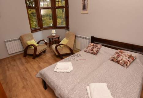 Apartament przy szlaku na Szrenicę Parking