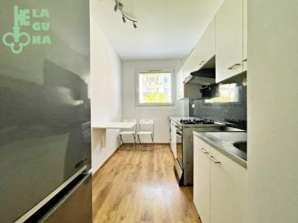 Gdynia Karwiny parterowe 3 pokoje z balkonem