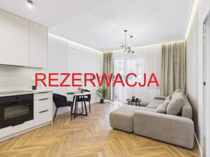 Nowe M2 45m2 z prywatnym ogródkiem i garderobą