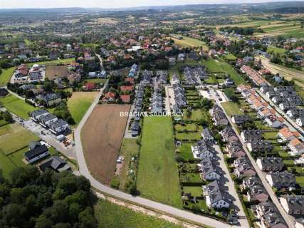 Atrakcyjna działka w Zielonkach 37arów