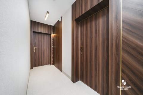 Apartament z balkonem w sąsiedztwie Błoń