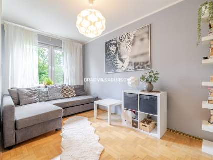 Duże mieszknie 3 sypialnie salon balkon