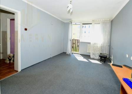 2 pokoje do remontu, 37,7 m , balkon francuski