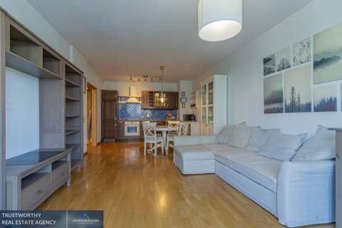 Płaszów, 58 m2, 2 pokoje, balkon, parking.