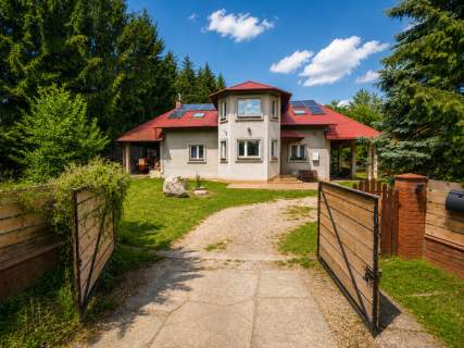 Dom 180 m 50 ar działki staw Mogielnica