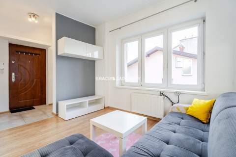 Gotowa Garsoniera 25 m2 Prądnik Biały