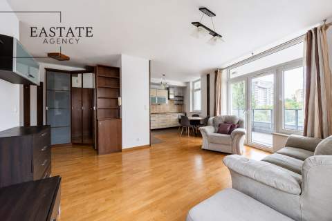 2 pok. 56 m2 duży balkon Metro Młynów