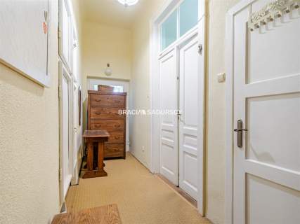 Mieszkanie w Kamienicy 58,6m2 z piwnicą 18m2