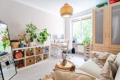 2pokojowe mieszkanie Parking Balkon Piwnica