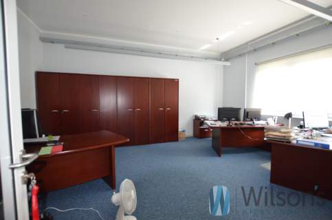 BIURO/USŁUGI 434 m2 DUŻY PARKING S7