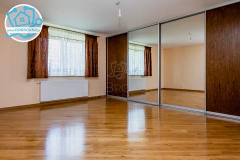 Dom 163 m , działka 0,5 ha, garaż 70 m - Podleńce