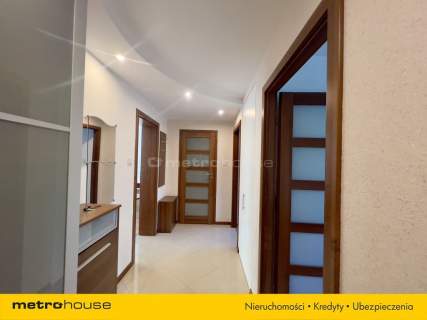2-pokoje 48 m 200 m od metra Imielin balkon
