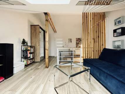 Centrum Balkon Miejsce postojowe Komórka lok