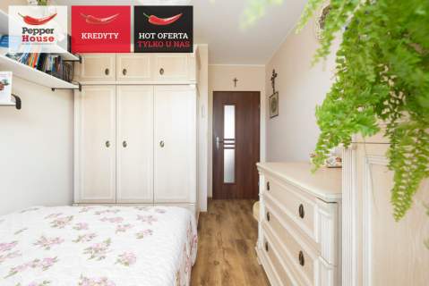 Jasne 3 pokoje Balkon Komórka Garaż