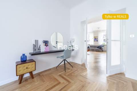 Apartament przy pl. Zbawiciela-SUPER 