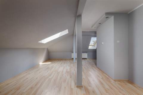 JEZIORO PRZESTRONNY OGRÓD 800M2 SPOKÓJ