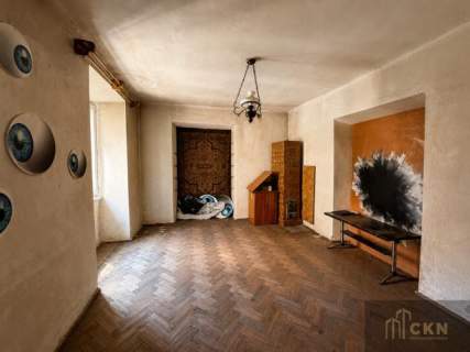 3 pokoje Stare Miasto ul. św. Marka 70 m2