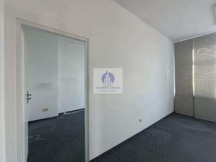 Włochy lokal biurowy 41,80m2 do wynajęcia