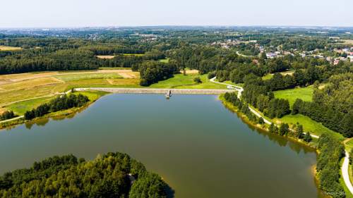 Działka nad zalewem 17 ar w Skrzyszowie 198 000 zł