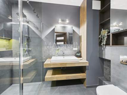Ostatnie piętro z 10 m2 loggią 