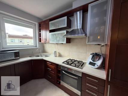 3 pokoje, duzy salon, balkon dodatkowe poddasze osiedle strzeżone