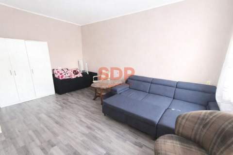 Szopienice 37 m2 Do remontu Duża piwnica