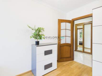 Eleganckie 3 pokoje z garażem i komórką na piętrze