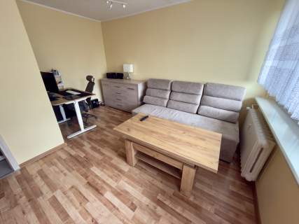 2 pokoje 44,5 m Widzew Wschód loggia komórka wiata