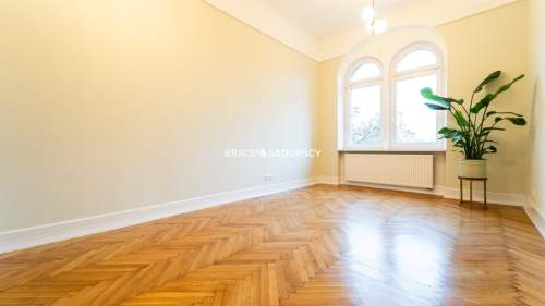 Prestiżowa Kamienica,Centrum,Idealne po kancelarie