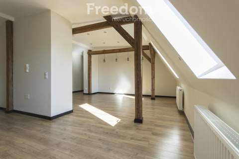 Przestronny apartament w centrum Nysy